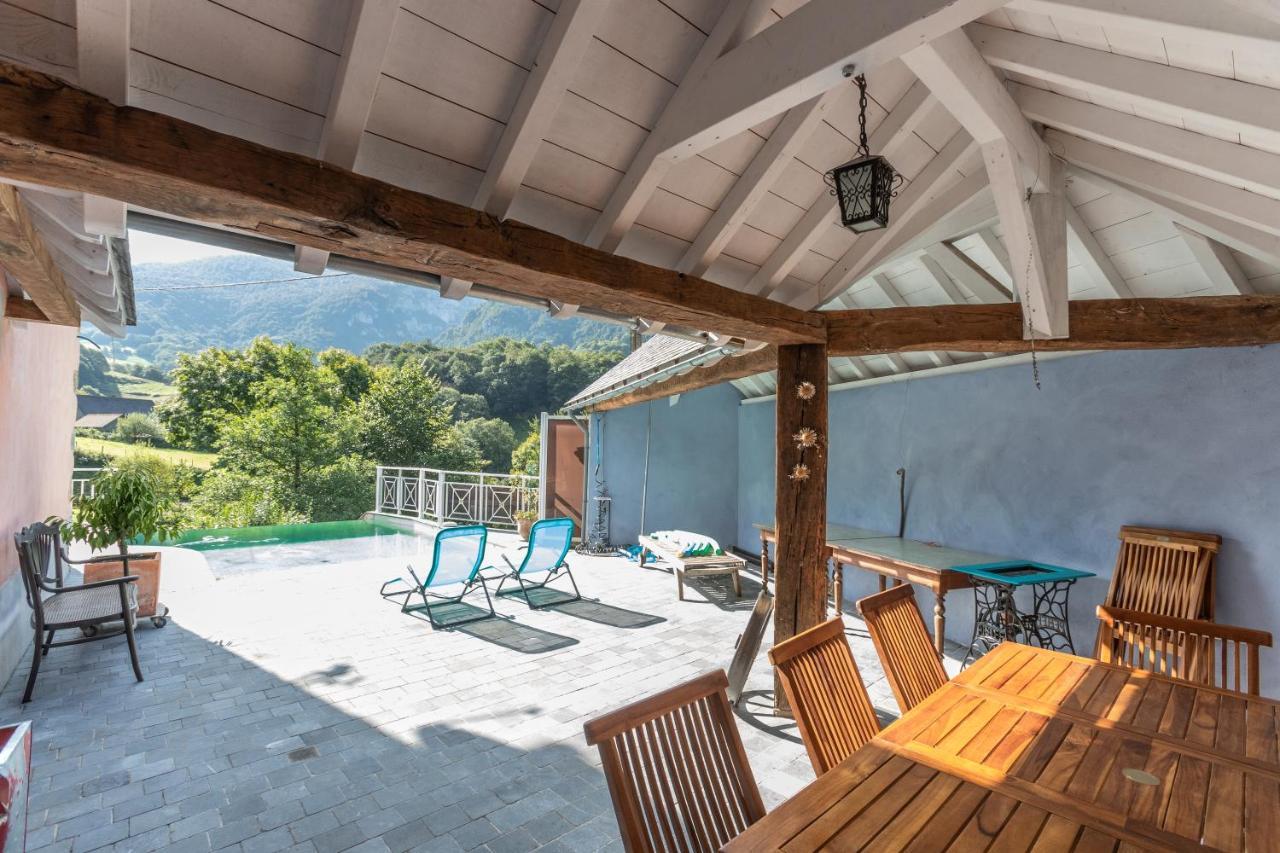 Maison Ainerak Gite A Sainte Engrace La Pierre Saint Martin Dış mekan fotoğraf